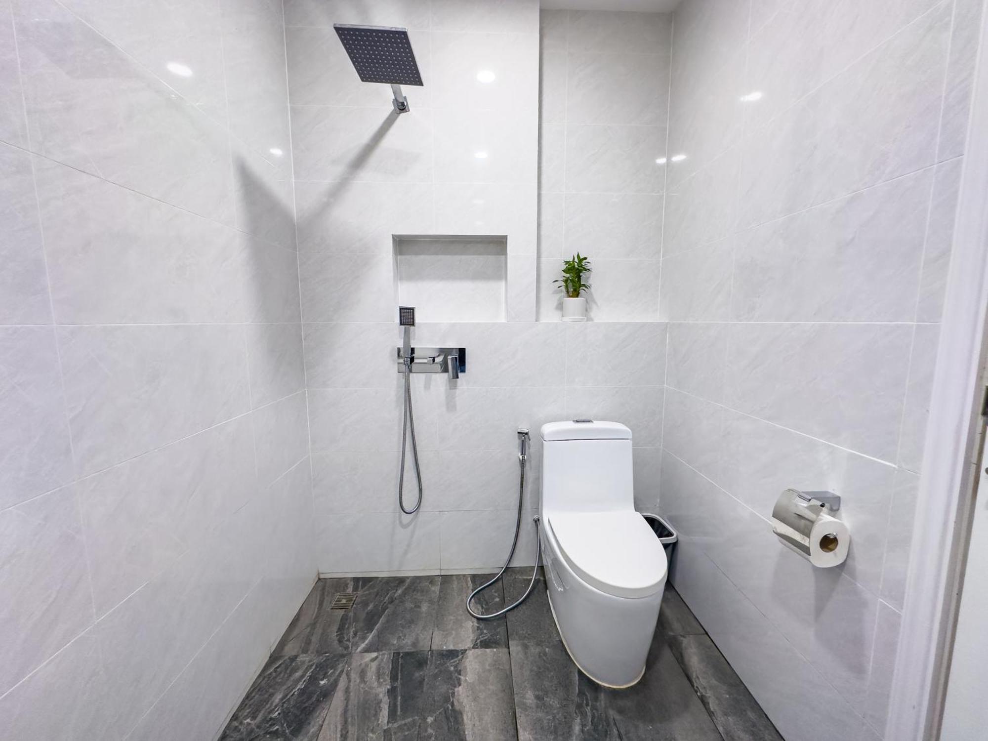 C-Hotel シアヌークビル エクステリア 写真
