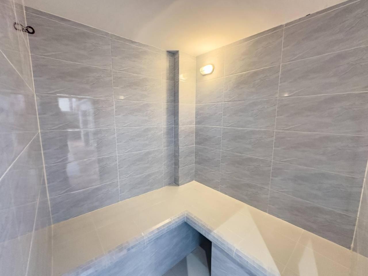 C-Hotel シアヌークビル エクステリア 写真